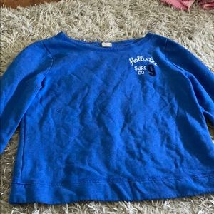 blue hollister sweatshirt